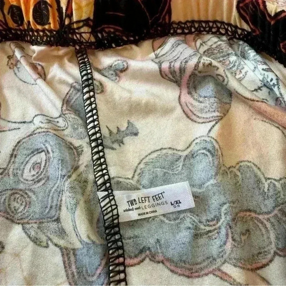 New without tags Halloween leggings - Picture 5 of 5